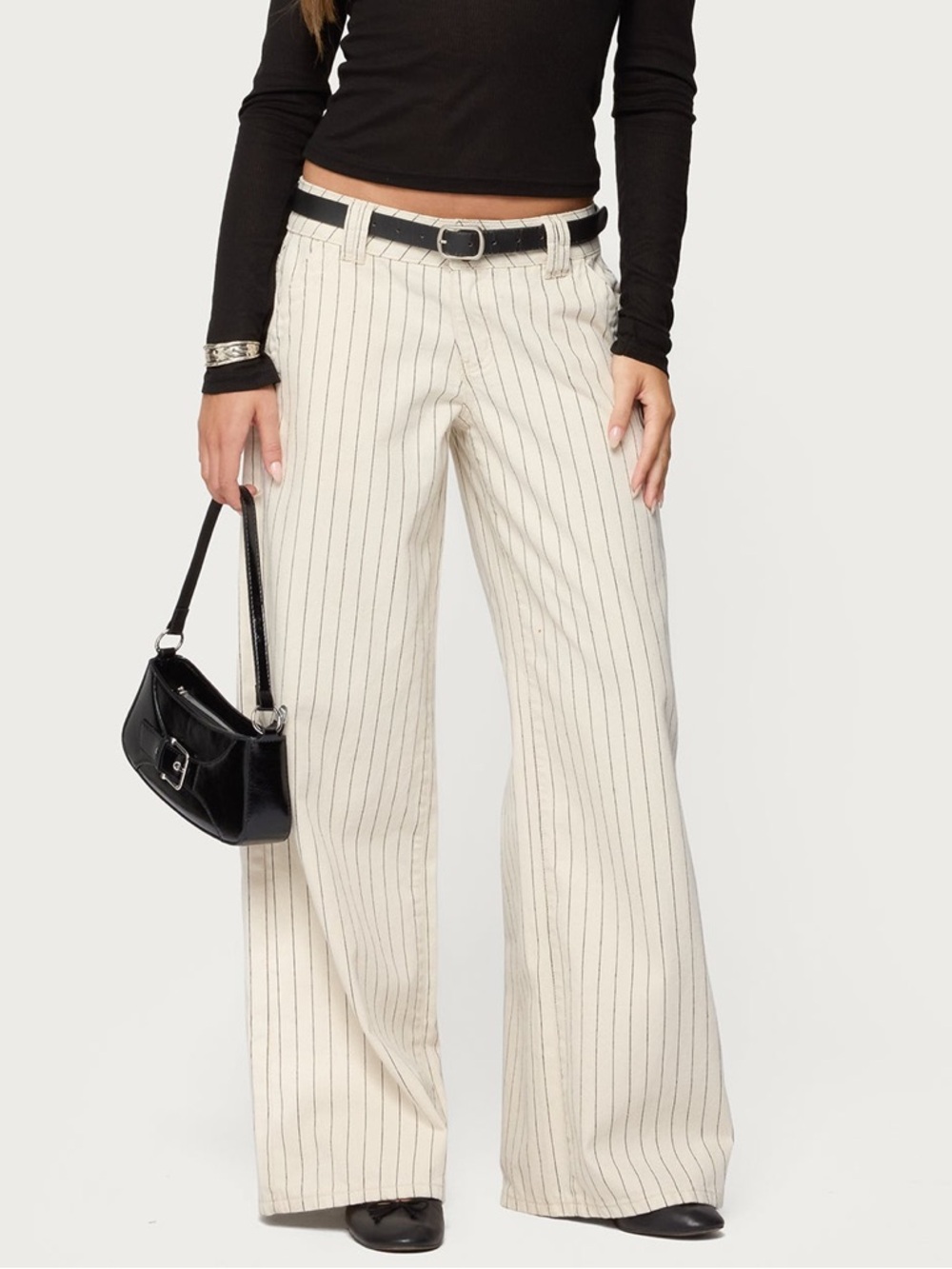 EDIKTED Cory Striped Low Rise Baggy Jeans in Cream / Black - L